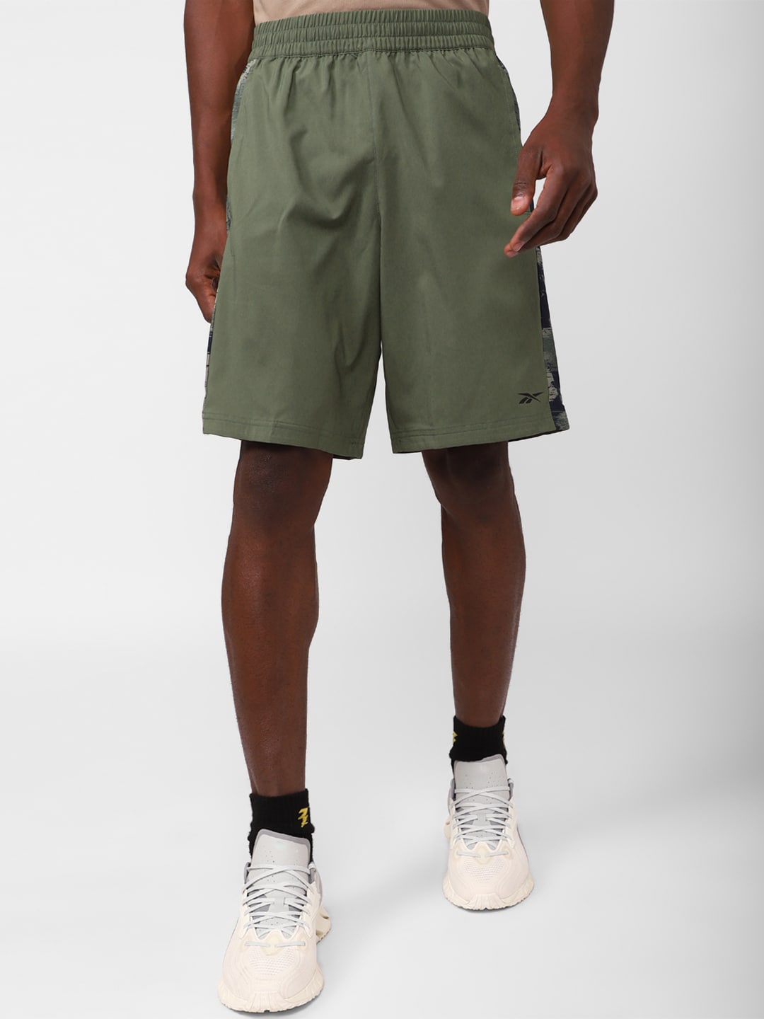 

Reebok Men Train Camo Woven Mid-Rise Shorts, Green