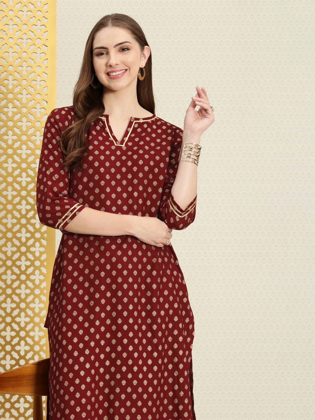 

House of Pataudi Women Ethnic Motifs Printed Rozana Kurta, Maroon