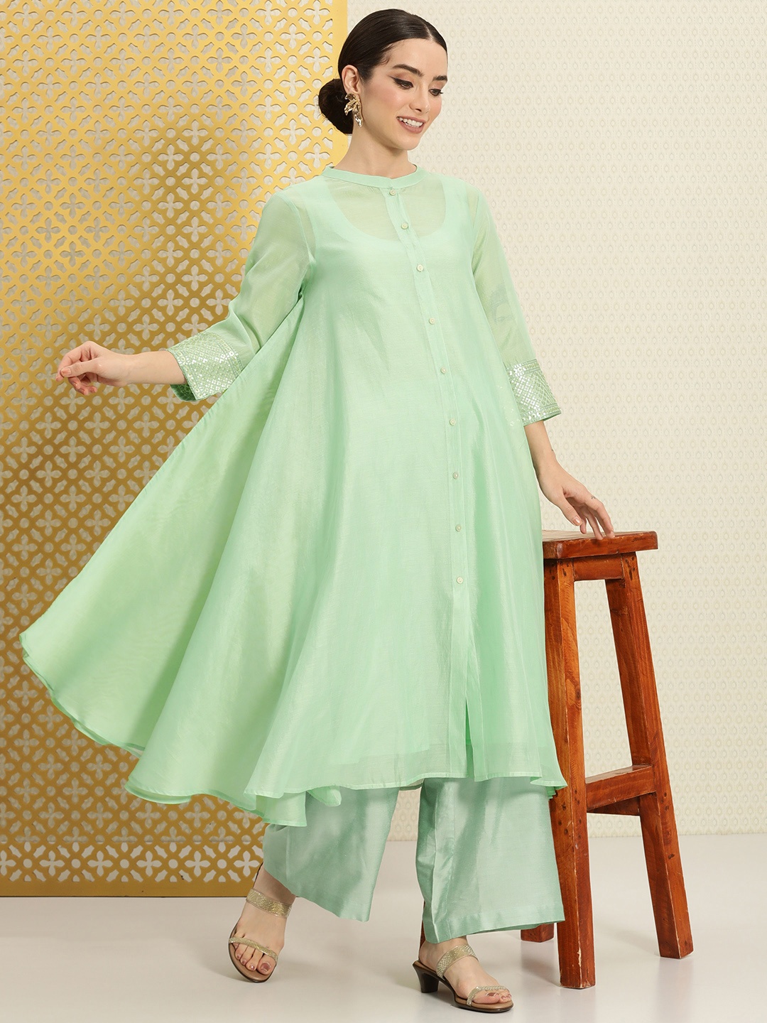 

House of Pataudi Women Jashn Sequinned A-Line Kurta With Palazzos, Green