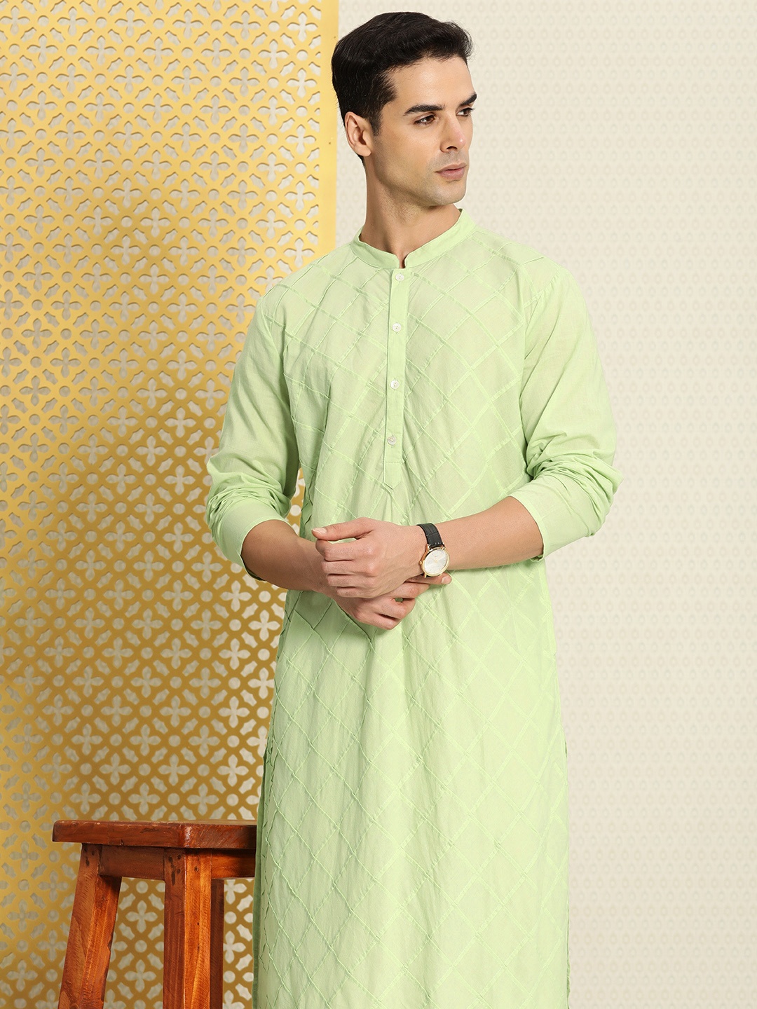 

House of Pataudi Pure Cotton Regular Straight Jashn Kurta, Green