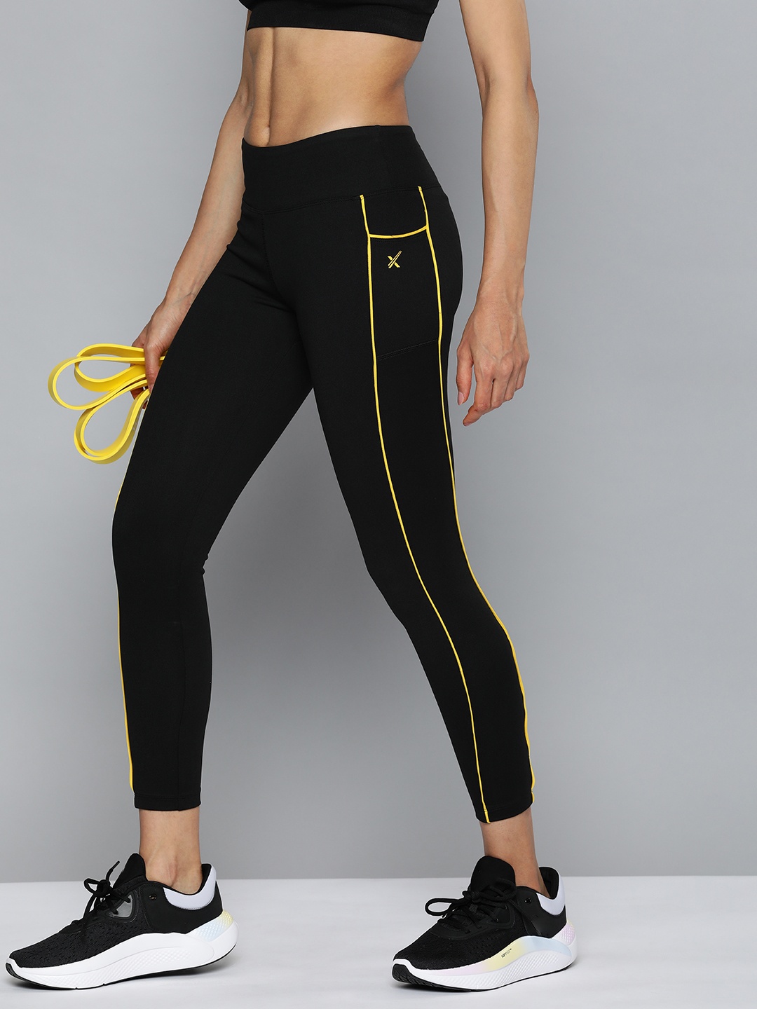 

HRX By Hrithik Roshan Women Rapid-Dry Skinny Fit Training Tights, Black