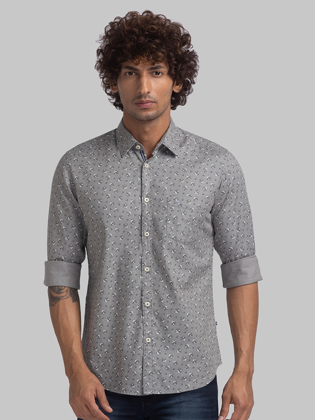 

Parx Floral Printed Spread Collar Pure Cotton Slim Fit Shirt, Grey