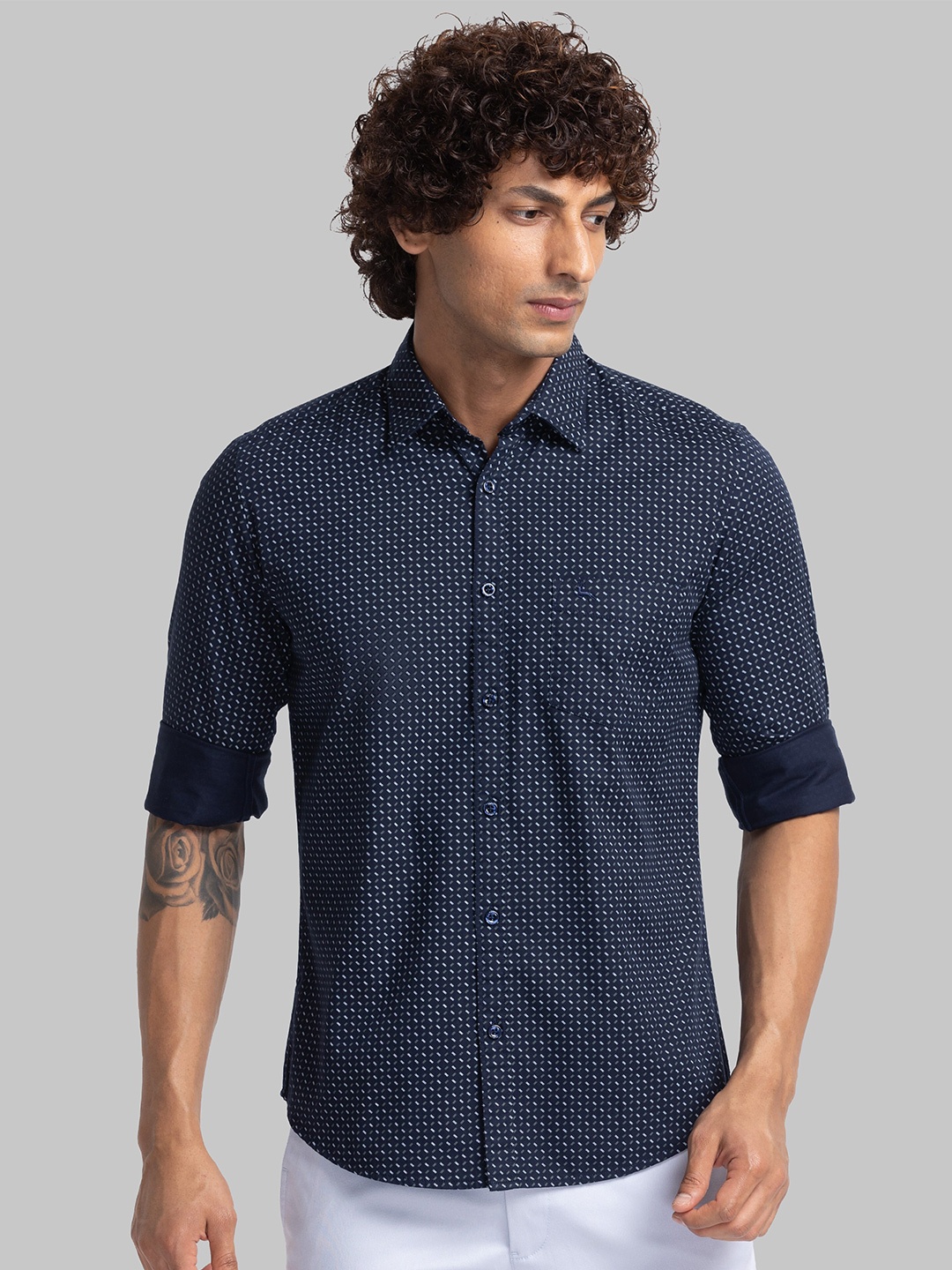 

Parx Slim Fit Opaque Micro Ditsy Printed Casual Shirt, Blue