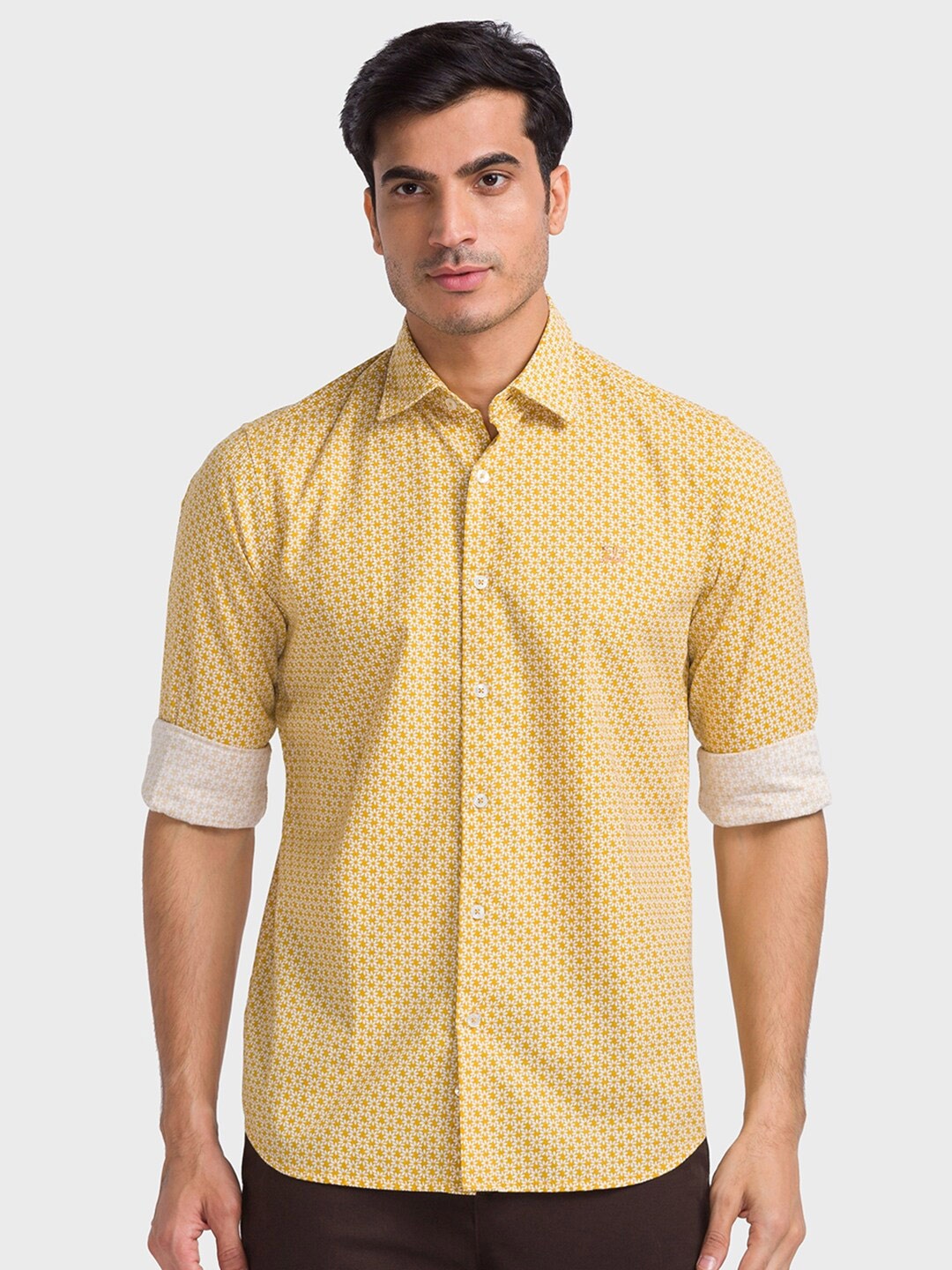 

ColorPlus Tailored Fit Floral Printed Pure Cotton Casual Shirt, Yellow
