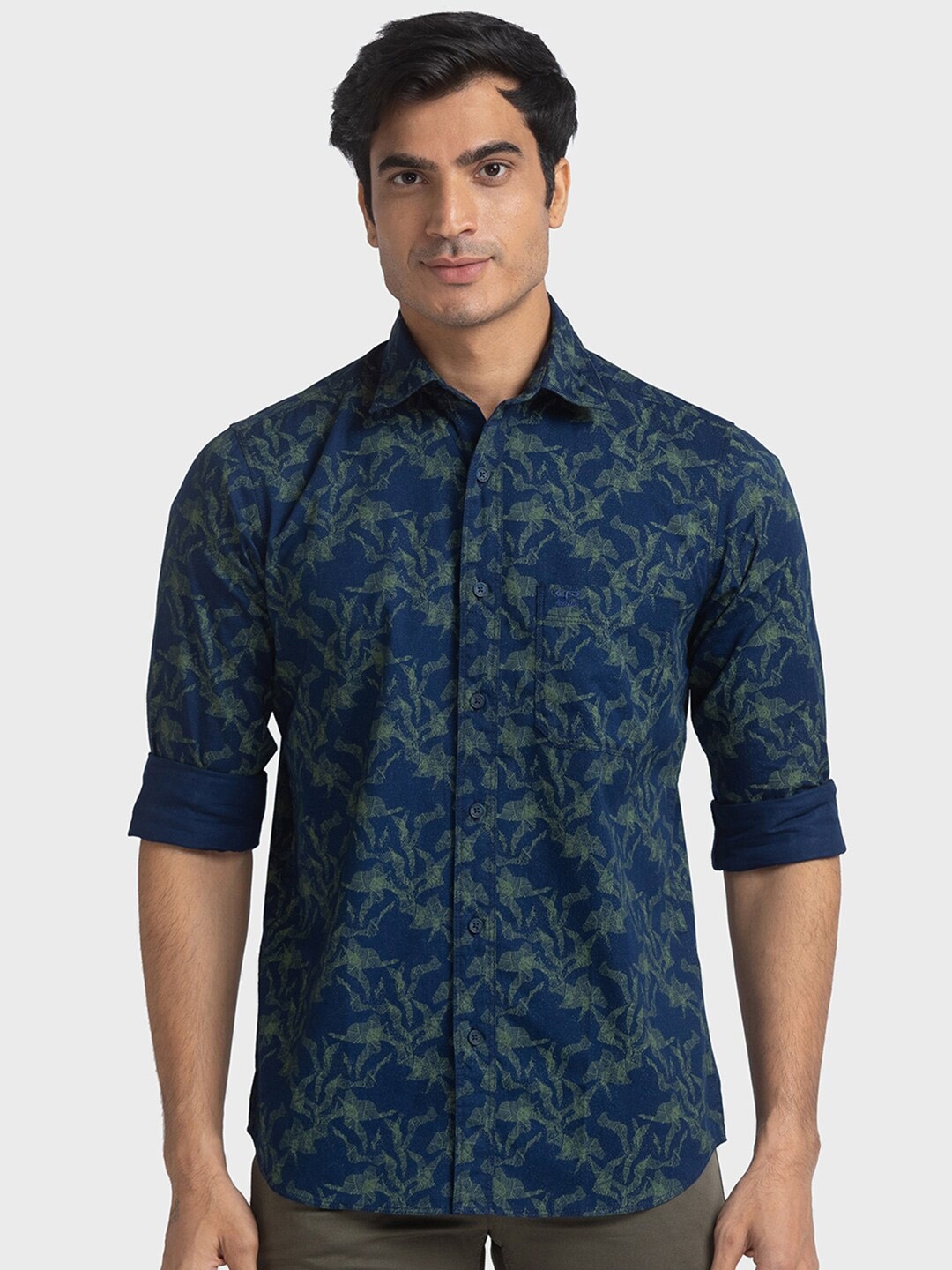 

ColorPlus Abstract Printed Tailored Fit Pure Cotton Casual Shirt, Navy blue