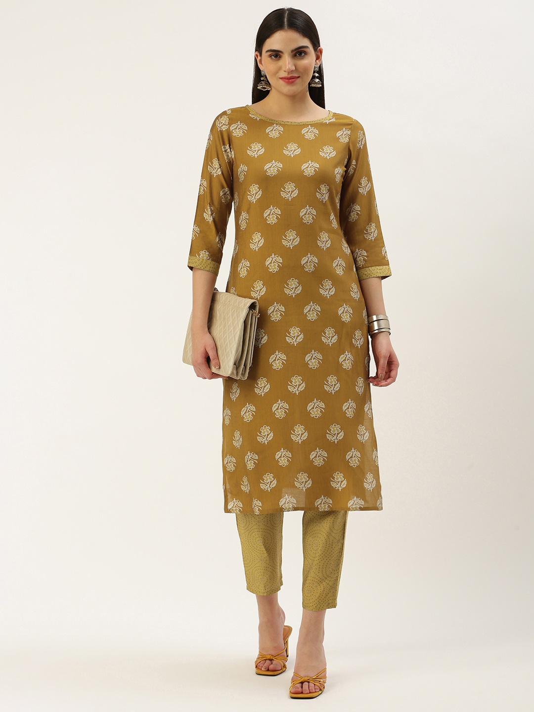 

Saanjh Floral Printed Regular Chanderi Cotton Kurta with Trousers, Mustard