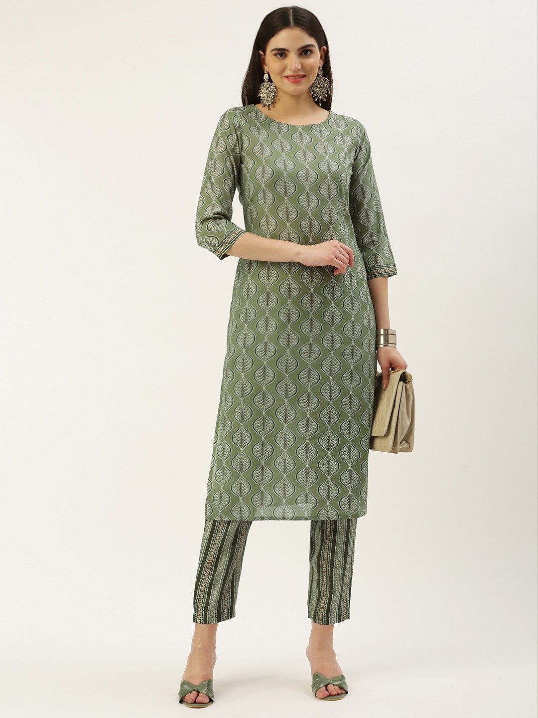 

Saanjh Ethnic Motifs Printed Regular Chanderi Cotton Kurta With Trousers, Olive