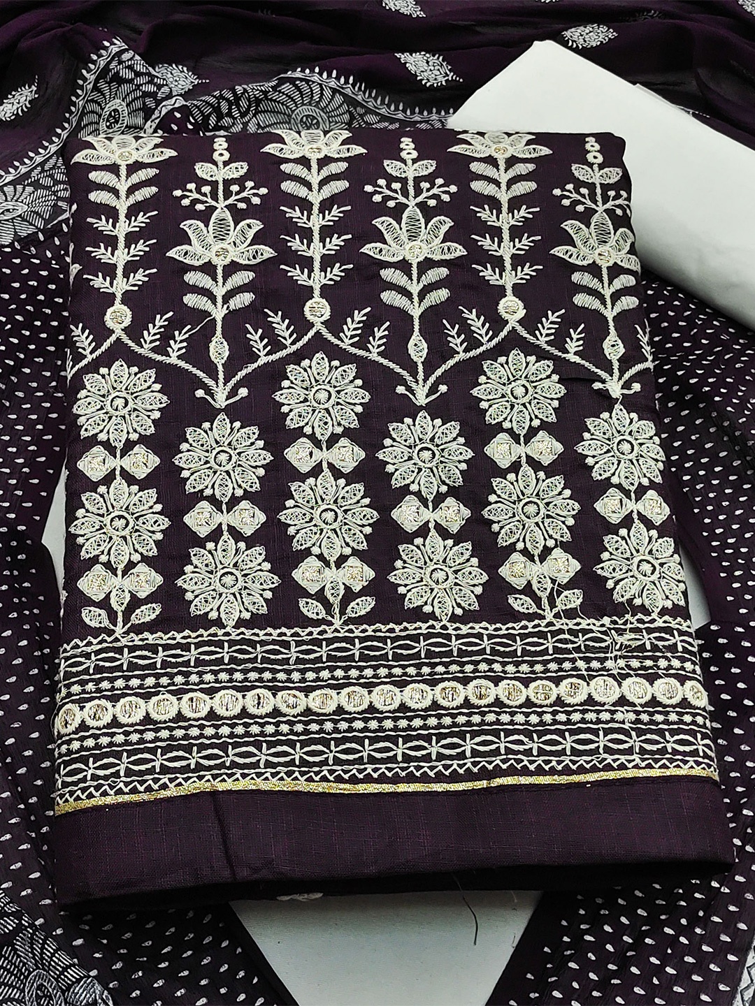 

KALINI Embroidered Pure Cotton Unstitched Dress Material, Black