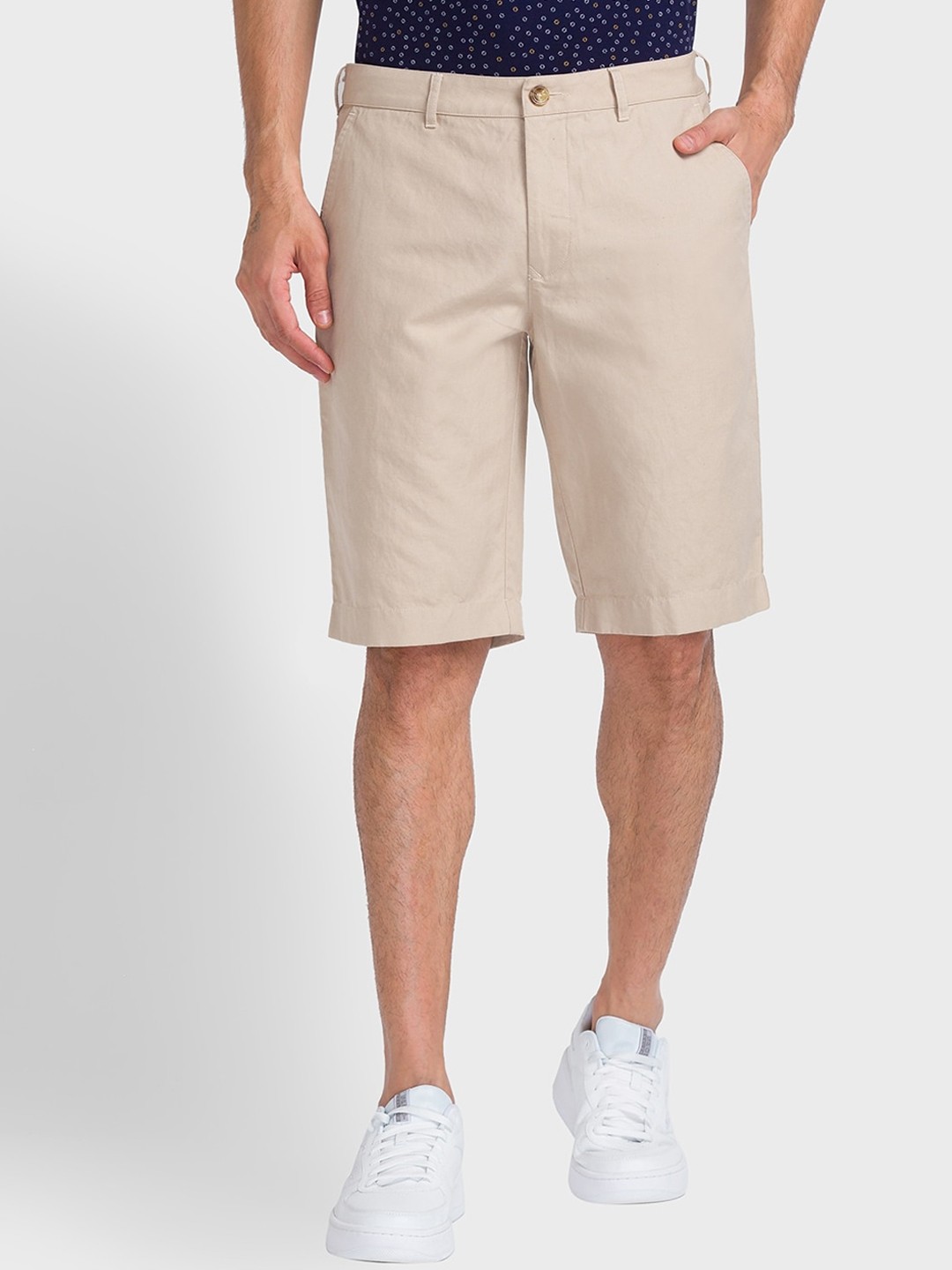 

ColorPlus Men Regular Fit Mid-Rise Shorts, Beige