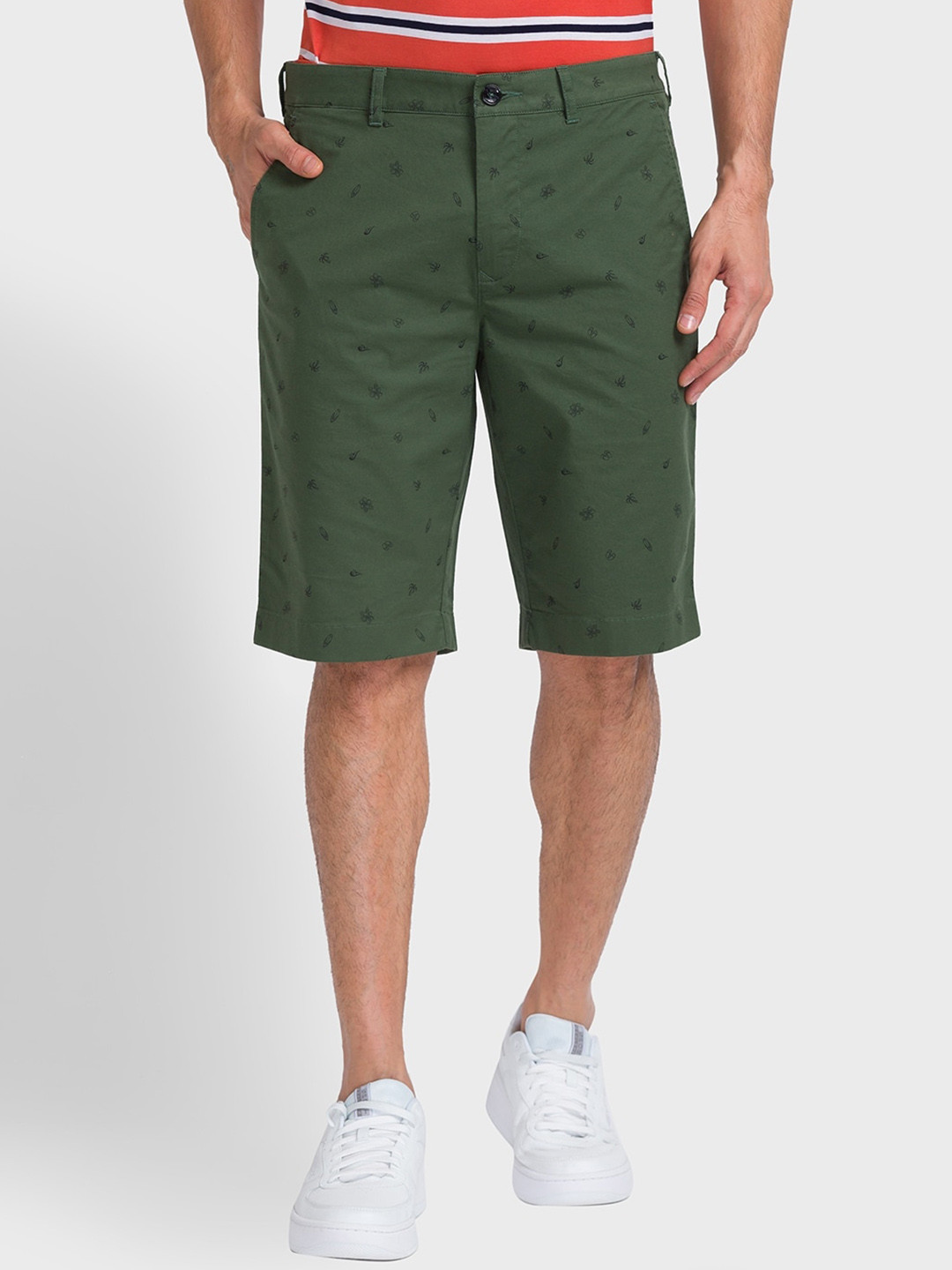 

ColorPlus Men Printed Regular Fit Shorts, Green