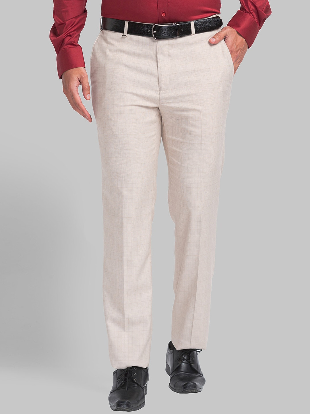 

Raymond Men Checked Contemporary-Fit Formal Trouser, Beige