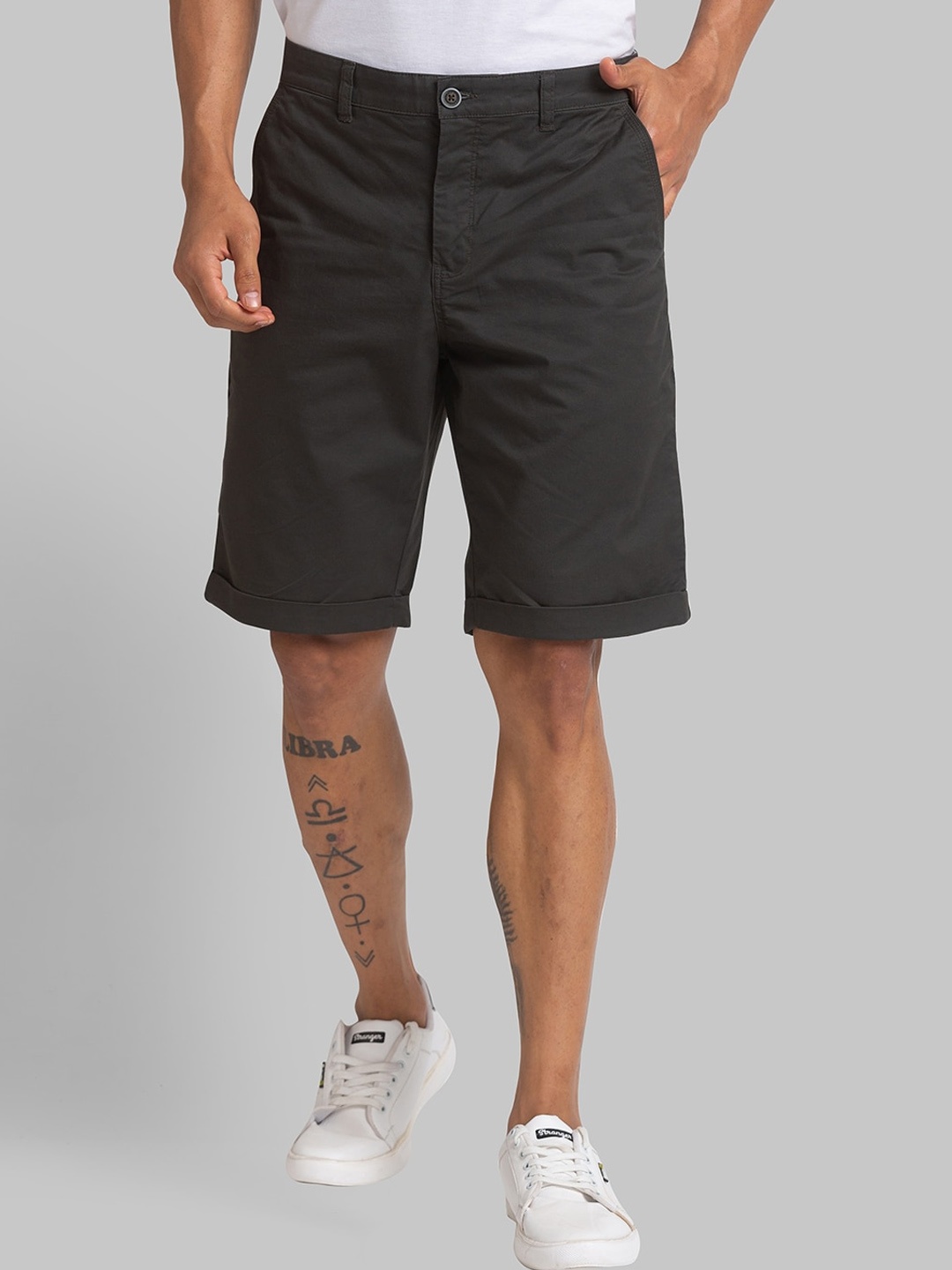 

Parx Men Mid-Rise Chino Shorts, Green