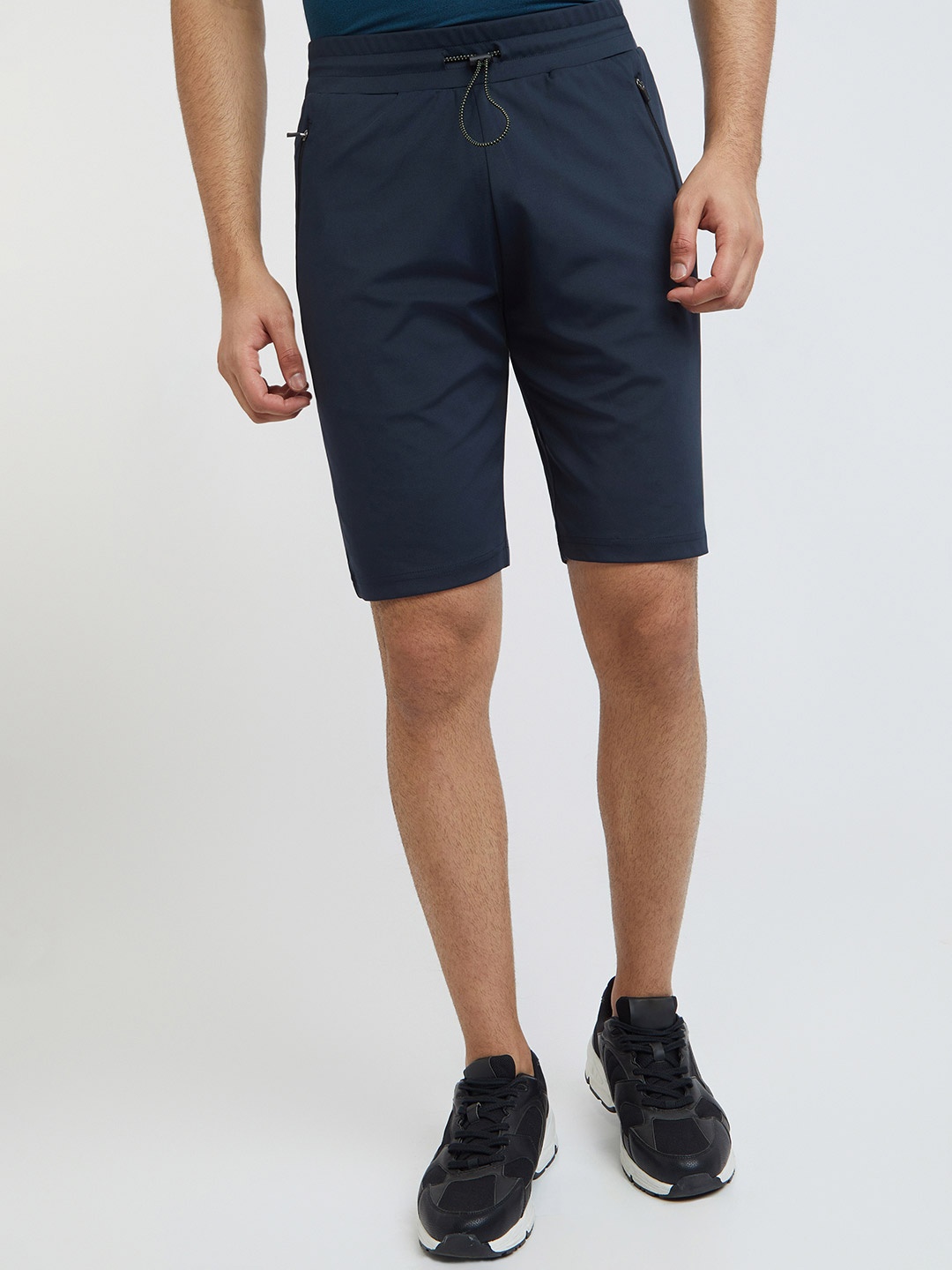 

Parx Men Regular Fit Sports Shorts, Navy blue