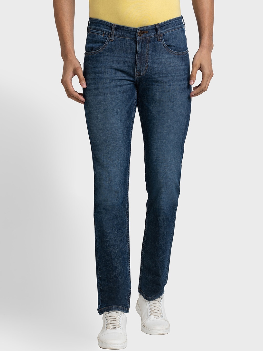 

ColorPlus Men Tapered Fit Light Fade Jeans, Blue