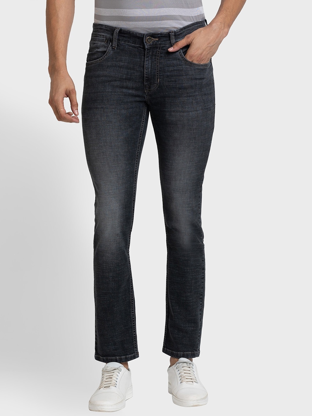 

ColorPlus Men Tapered Fit Light Fade Jeans, Black