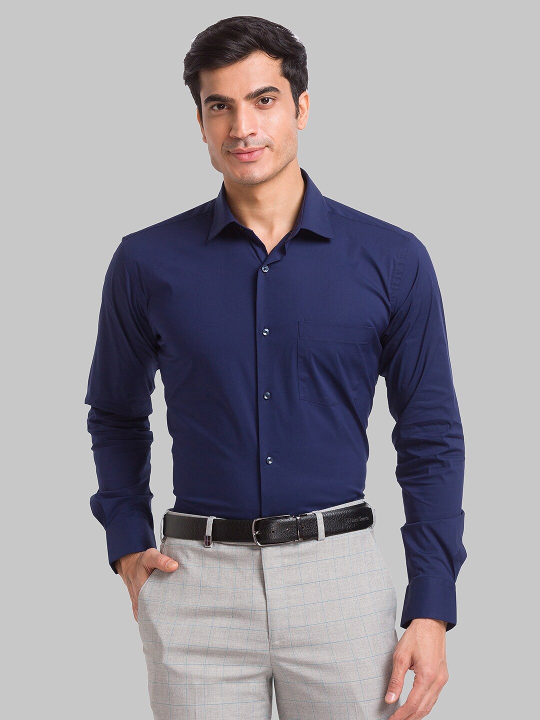 Park Avenue Spread Collar Long Sleeves Slim Fit Formal Shirt, Navy blue