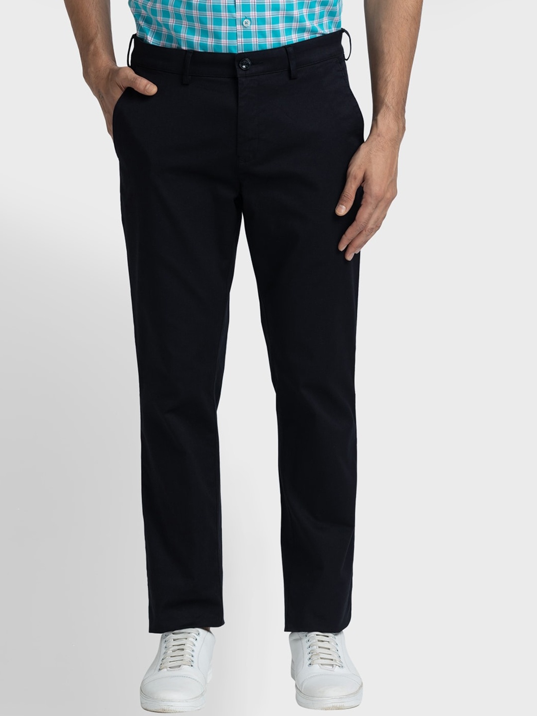 

ColorPlus Men Mid-Rise Plain Trousers, Black