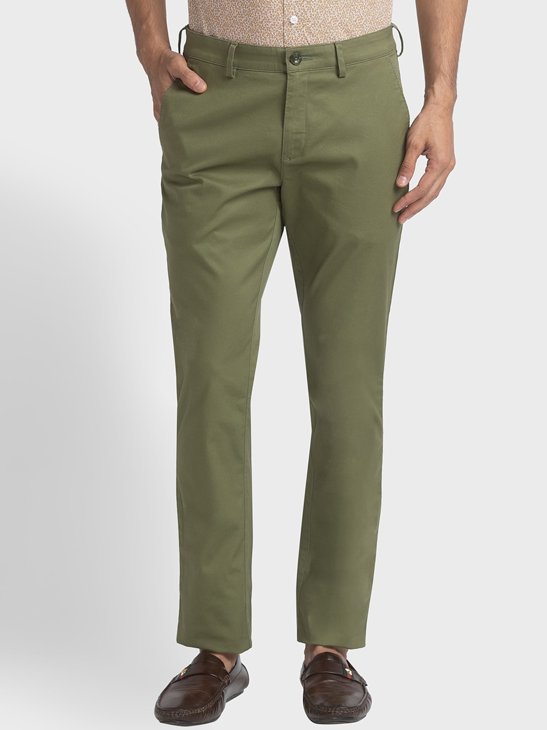 

ColorPlus Men Contemporary Fit Trousers, Green