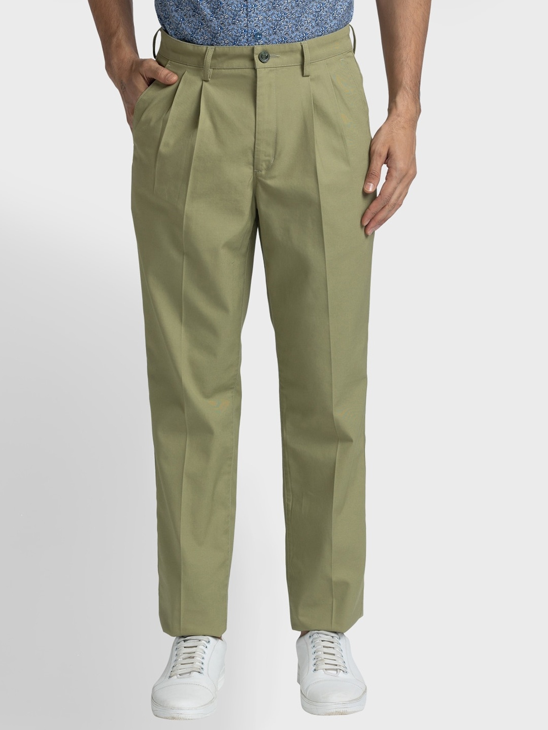 

ColorPlus Men Custom Fit Pleated Trousers, Green
