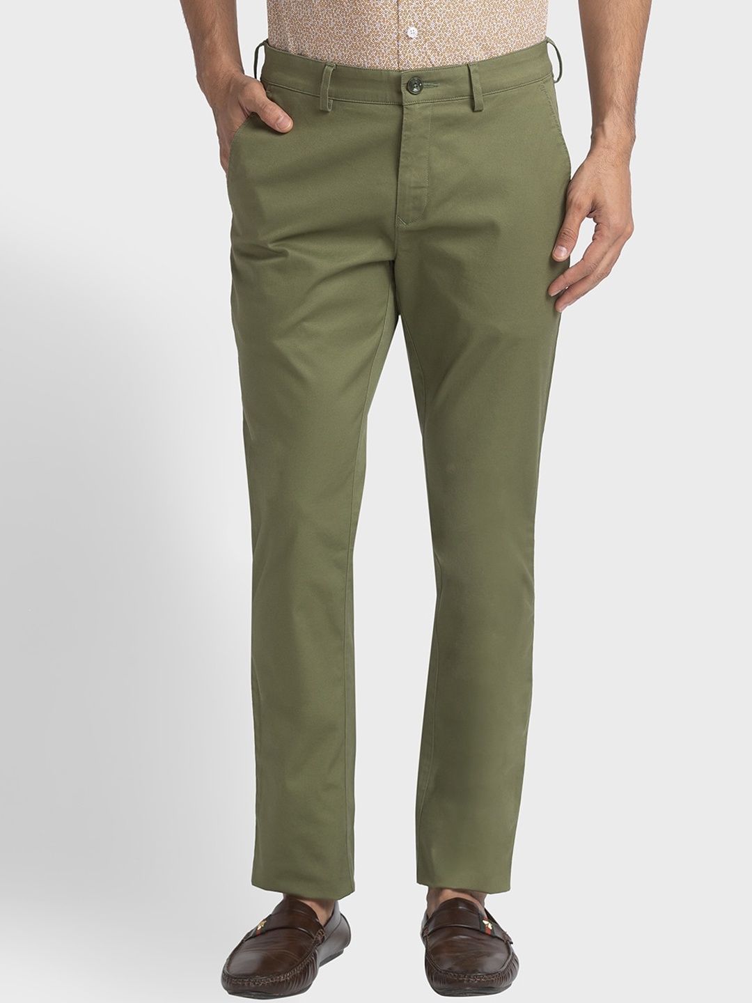 

ColorPlus Men Contemporary Fit Trousers, Green