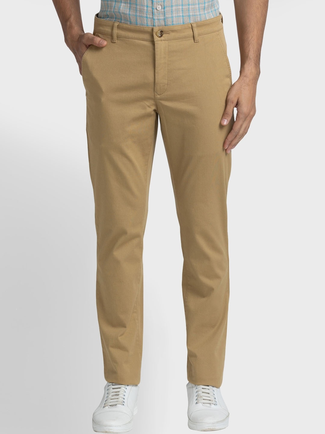 

ColorPlus Men Mid-Rise Plain Trousers, Khaki