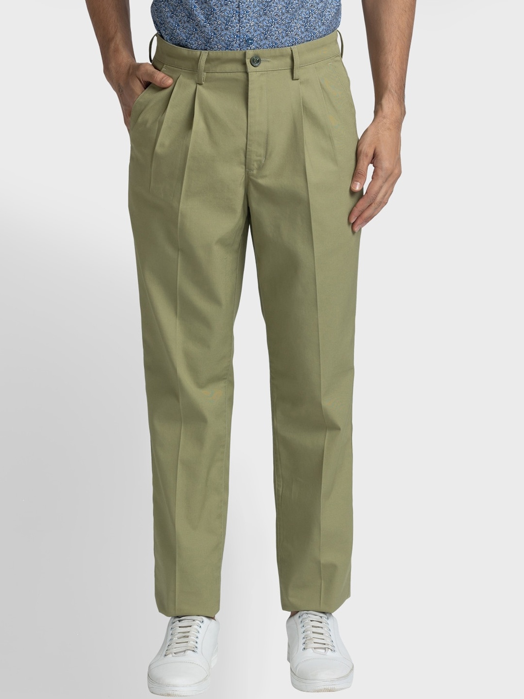 

ColorPlus Men Mid Rise Pleated Pure Cotton Trousers, Green