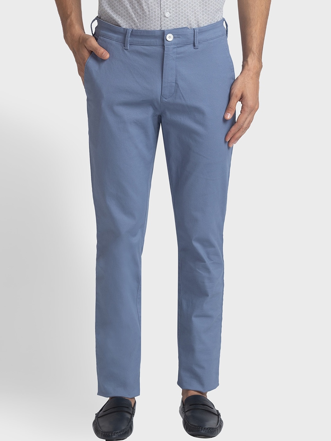 

ColorPlus Men Mid-Rise Plain Trousers, Grey