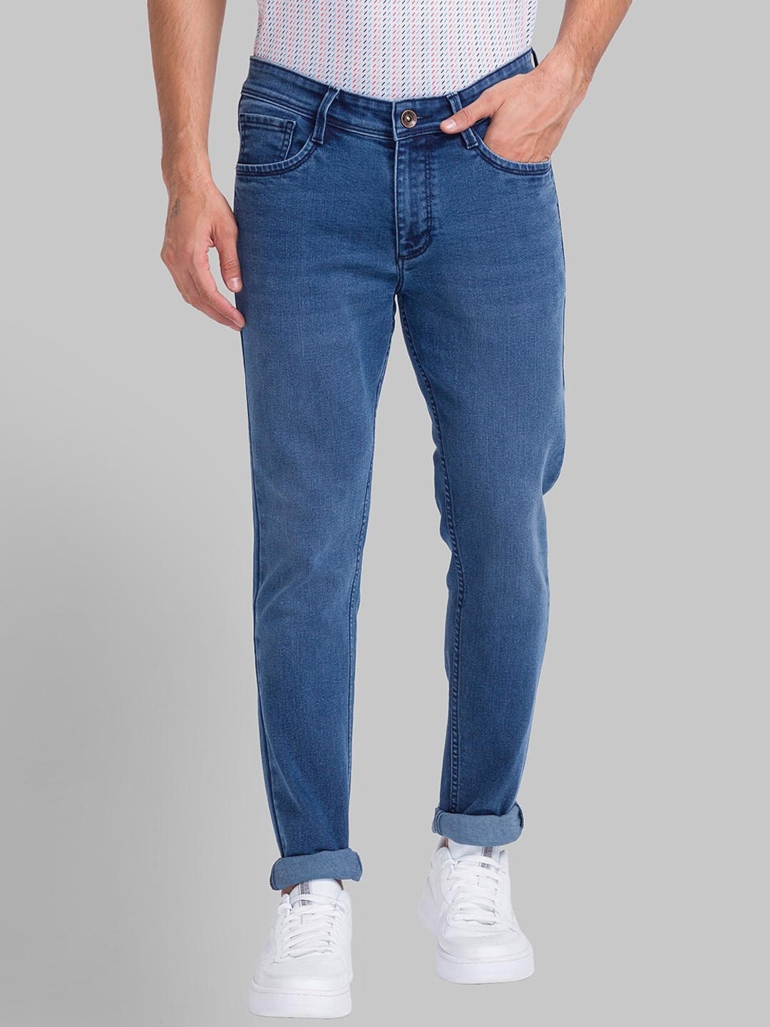 

Park Avenue Men Regular Fit Mid-Rise Light Fade Jeans, Blue
