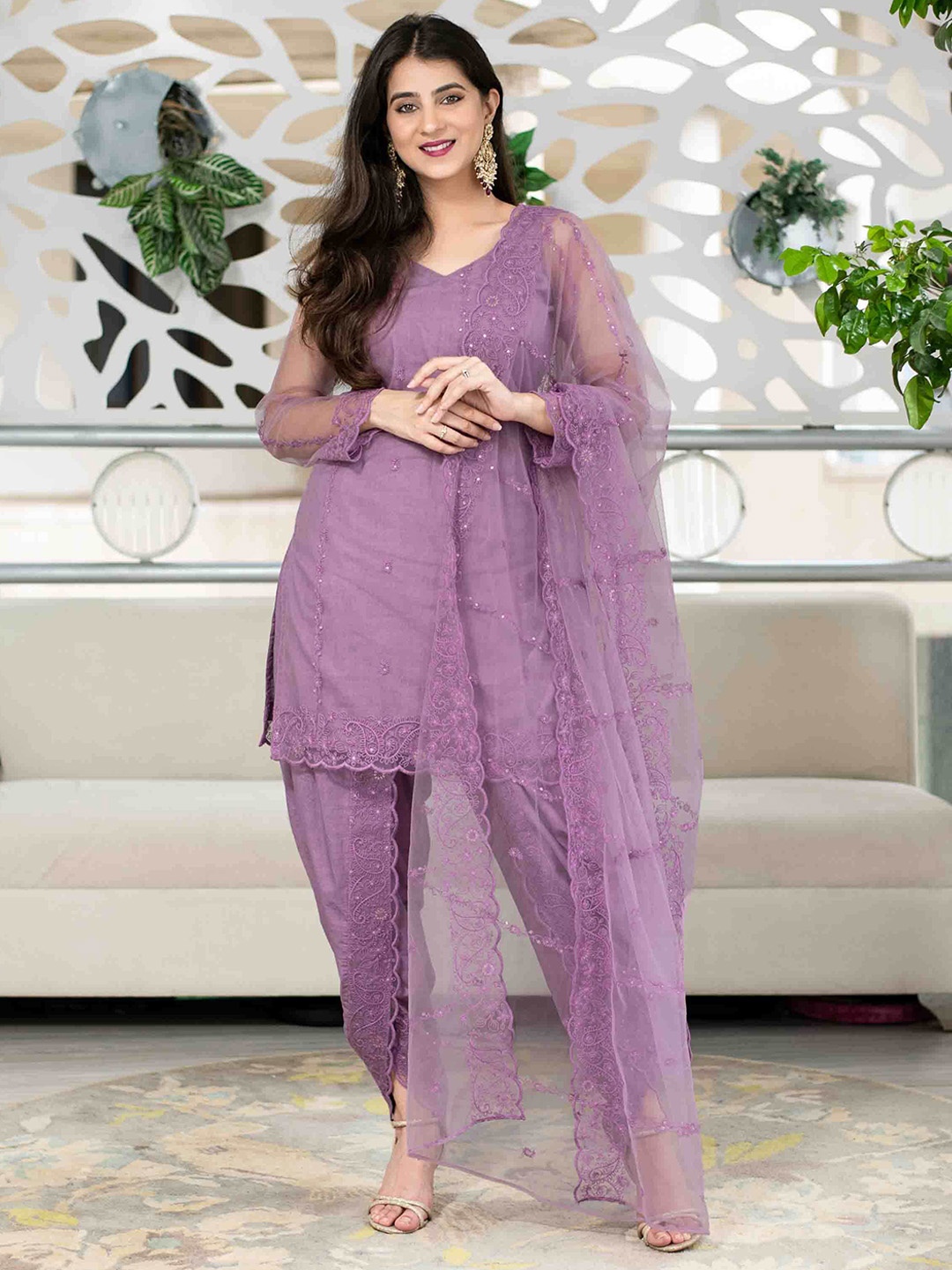 

Label Shaurya Sanadhya Ethnic Motifs Embroidered Sequined Kurta with Dhoti Pants & Dupatta, Mauve