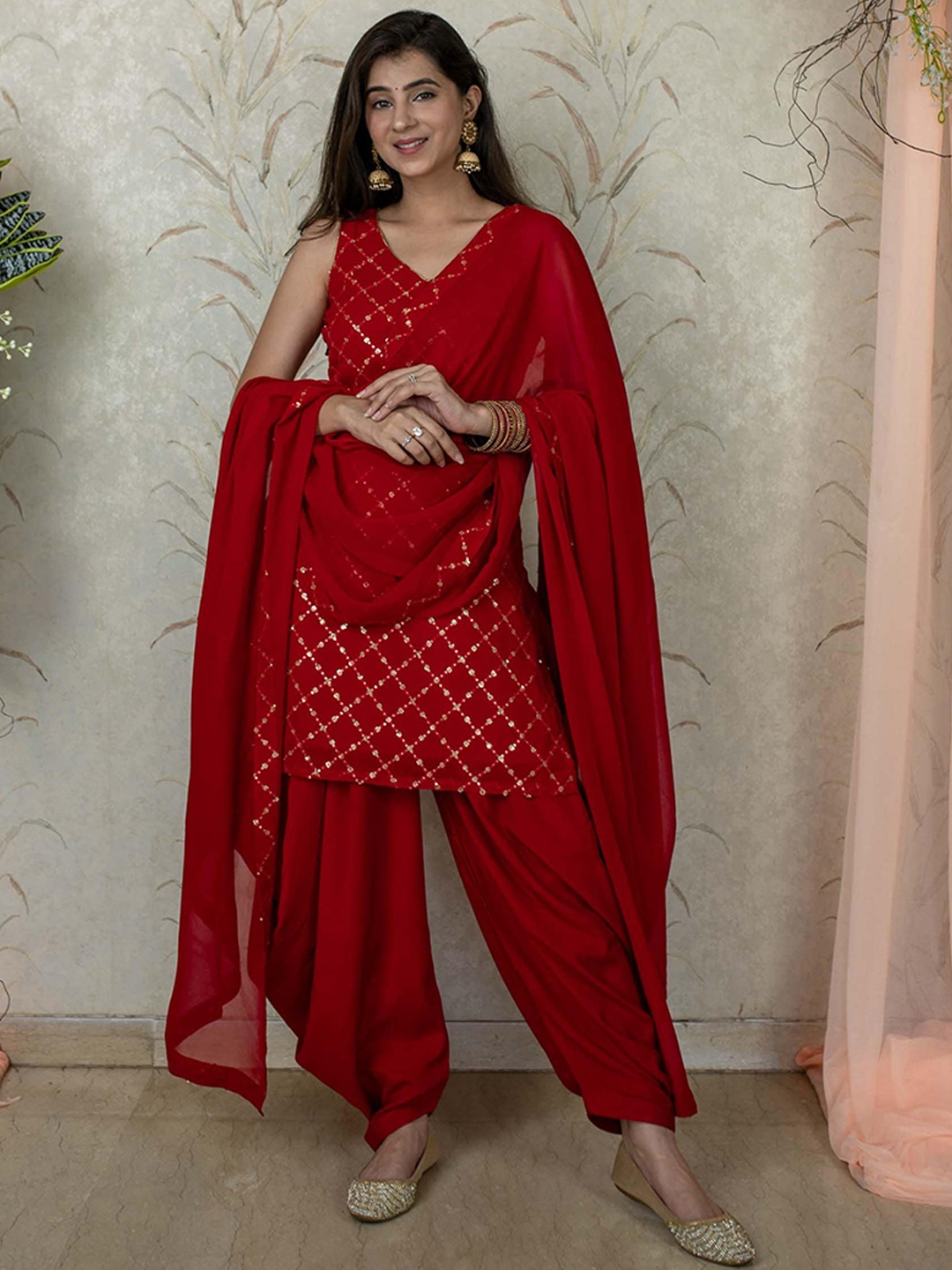 

Label Shaurya Sanadhya Ethnic Motifs Embroidered Sequinned Kurta with Patiala & Dupatta, Red