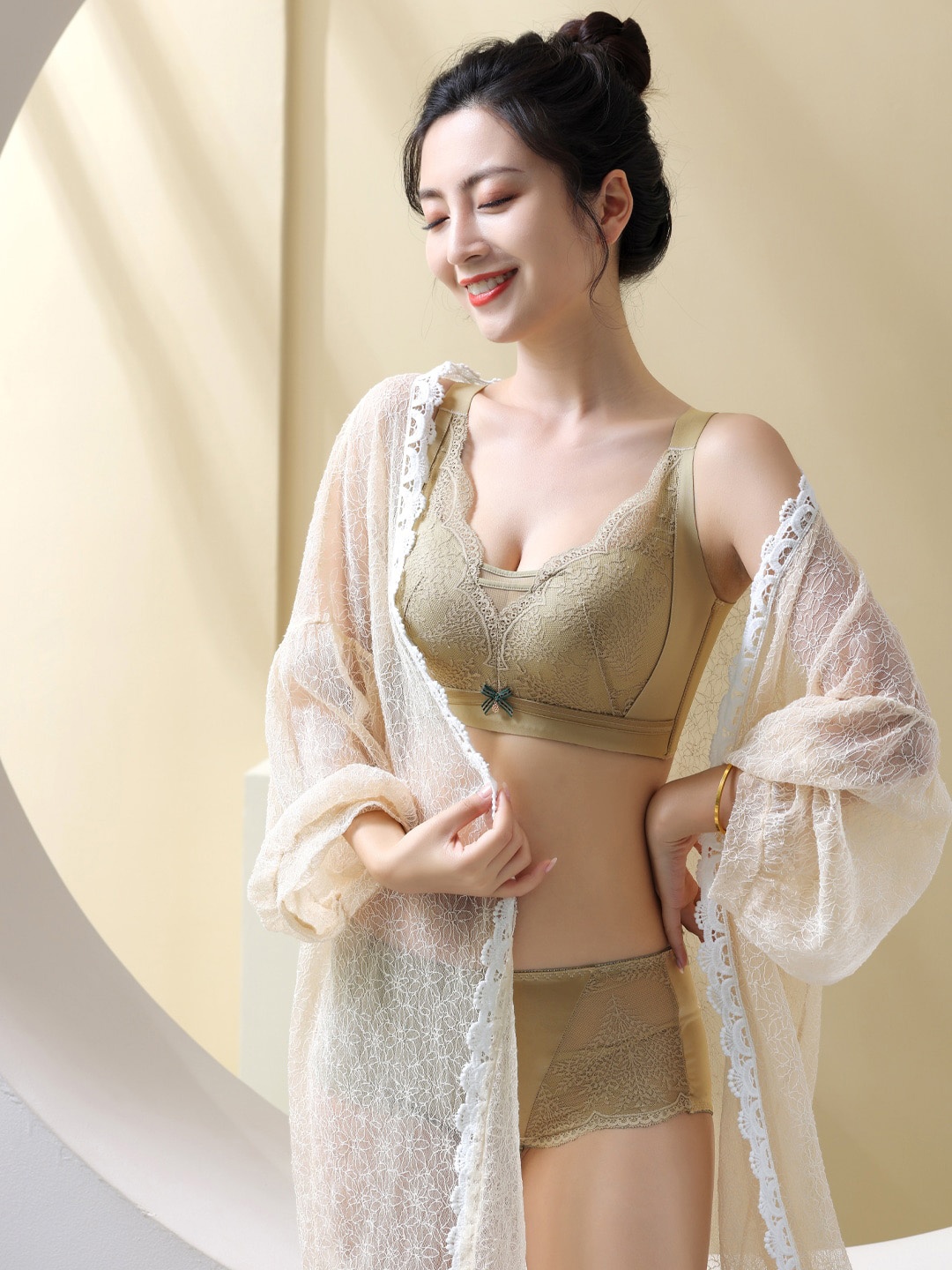 

JC Collection Self-Design Laced Lingerie Set LS-LJ-861-Green-32