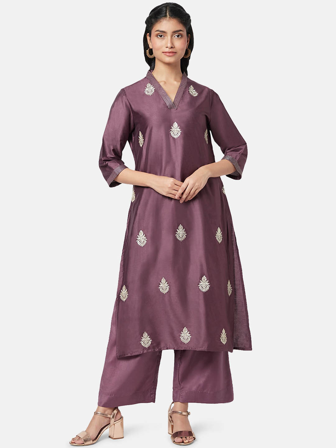 

RANGMANCH BY PANTALOONS Embroidered Sequinned Pure Cotton Kurta With Trousers & Dupatta, Purple