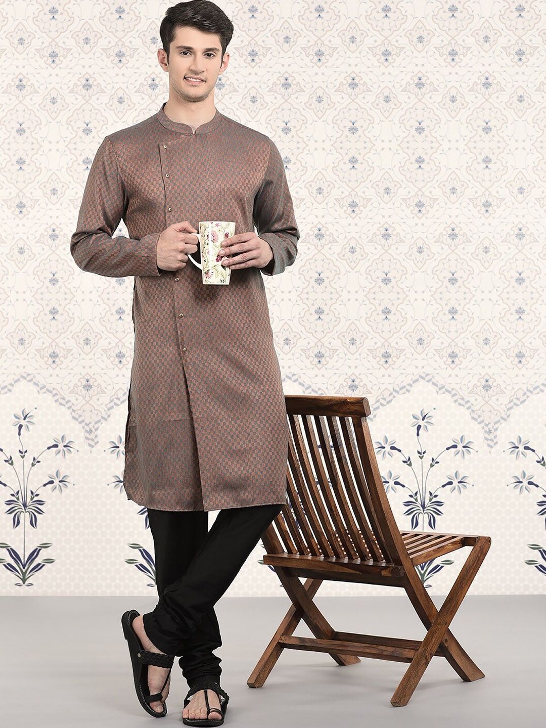 

Ode by House of Pataudi Geometric Woven Design Regular Kurta With Churidar, Brown