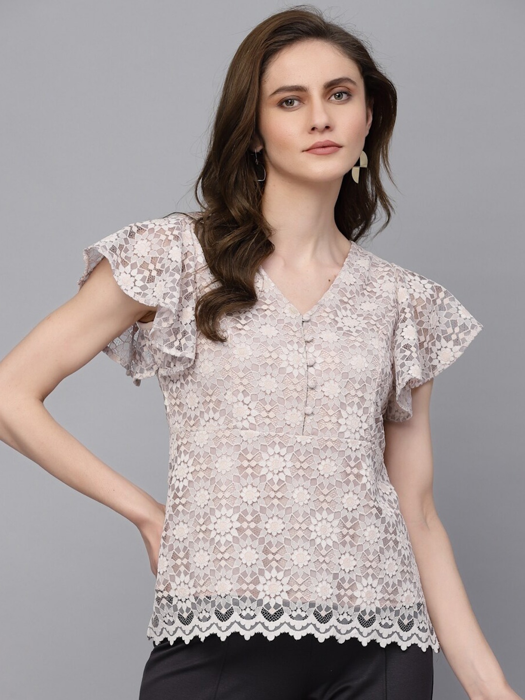 

Gipsy Self Designed Flutter Sleeves Top, Cream