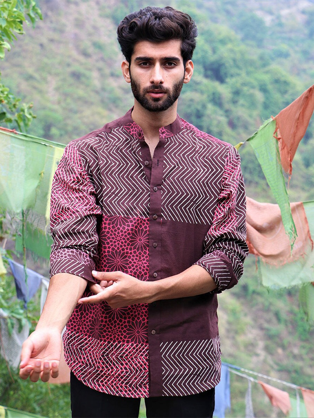 

Chidiyaa Geometric Block Printed Mandarin Collar Cotton Standard Casual Shirt, Brown