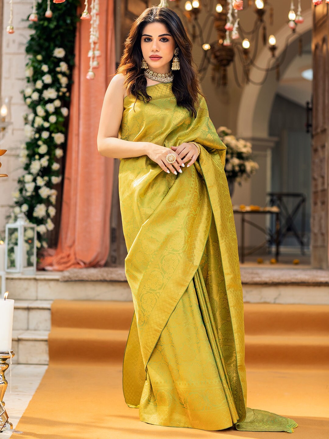 

KARAGIRI Ethnic Motifs Woven Design Zari Kanjeevaram Saree, Green