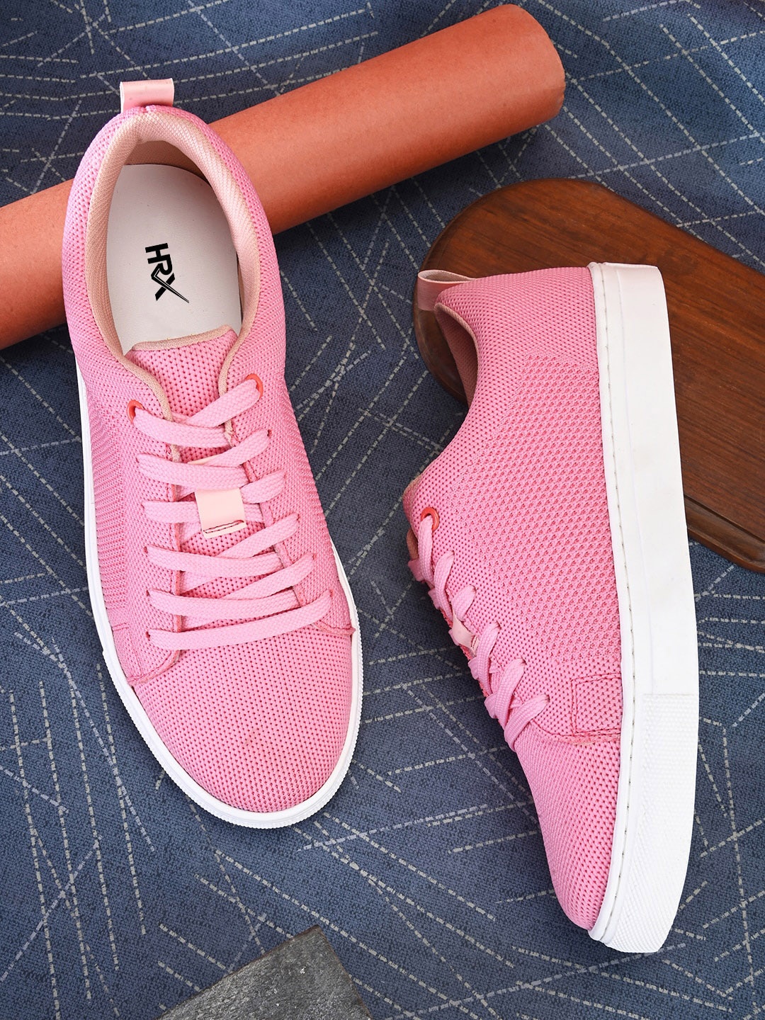 

HRX by Hrithik Roshan Women Woven Design Lightweight Sneakers, Pink