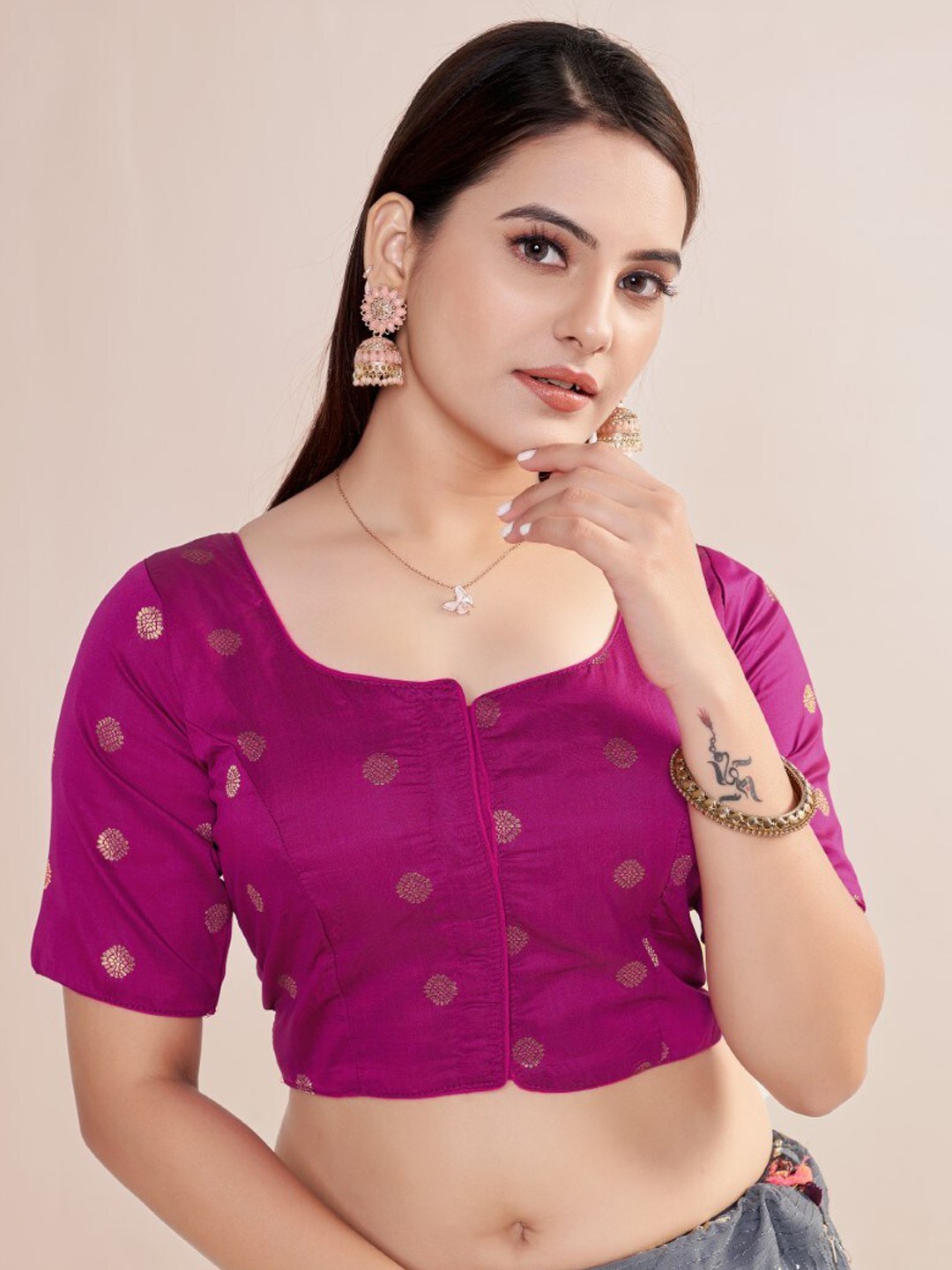 

HIMRISE Woven design Round Neck Silk Saree Blouse, Pink