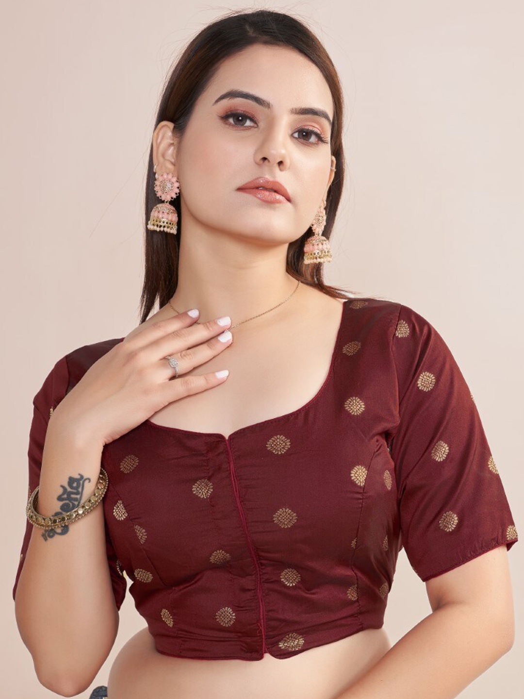 

HIMRISE Woven Design Round Neck Silk Saree Blouse, Maroon
