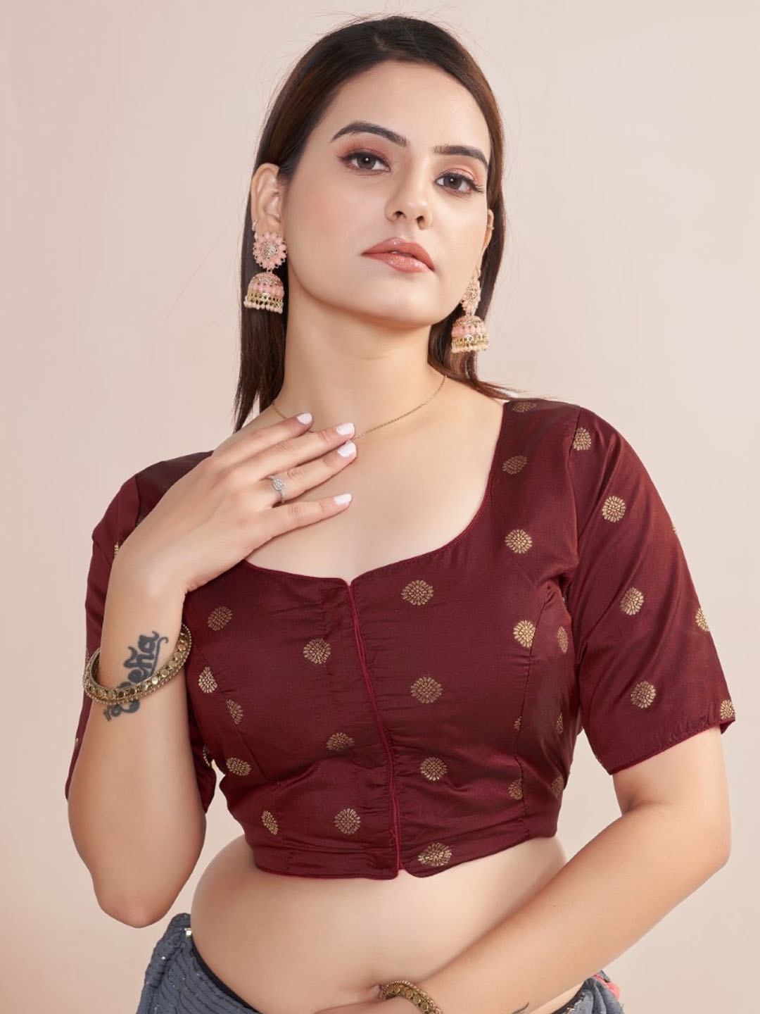 

HIMRISE Woven Design Round Neck Silk Saree Blouse, Maroon