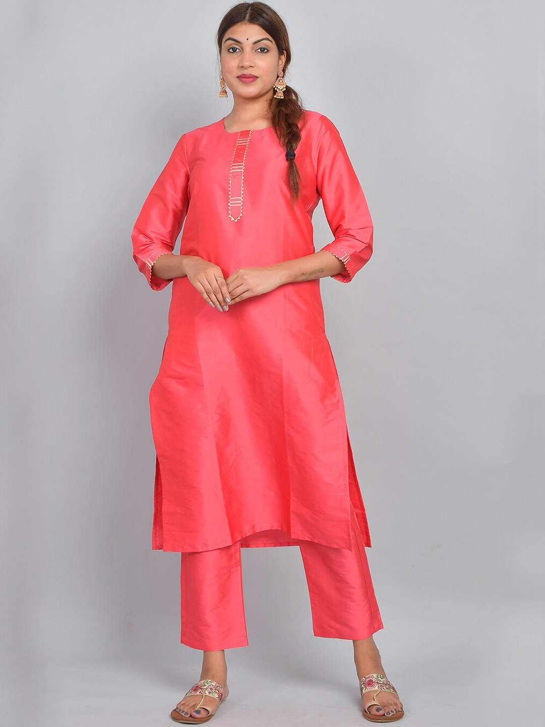 

Riara Gotta Patti Straight Art Silk Kurta With Trousers, Red