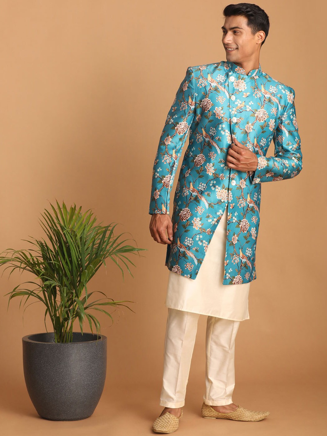 

VASTRAMAY Men Printed Sherwani Set, Turquoise blue