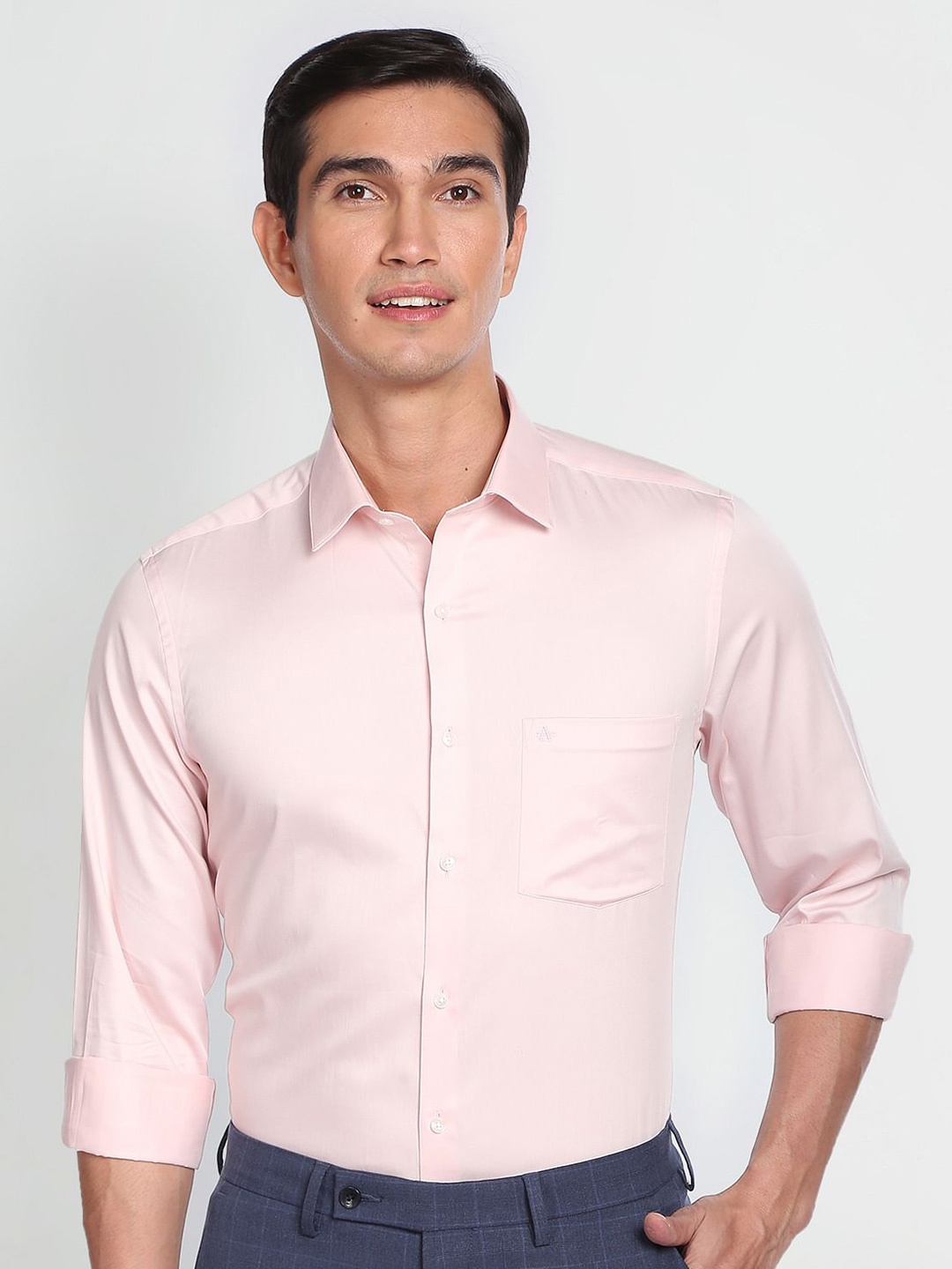 

Arrow Cutaway Collar Pure Cotton Formal Shirt, Pink