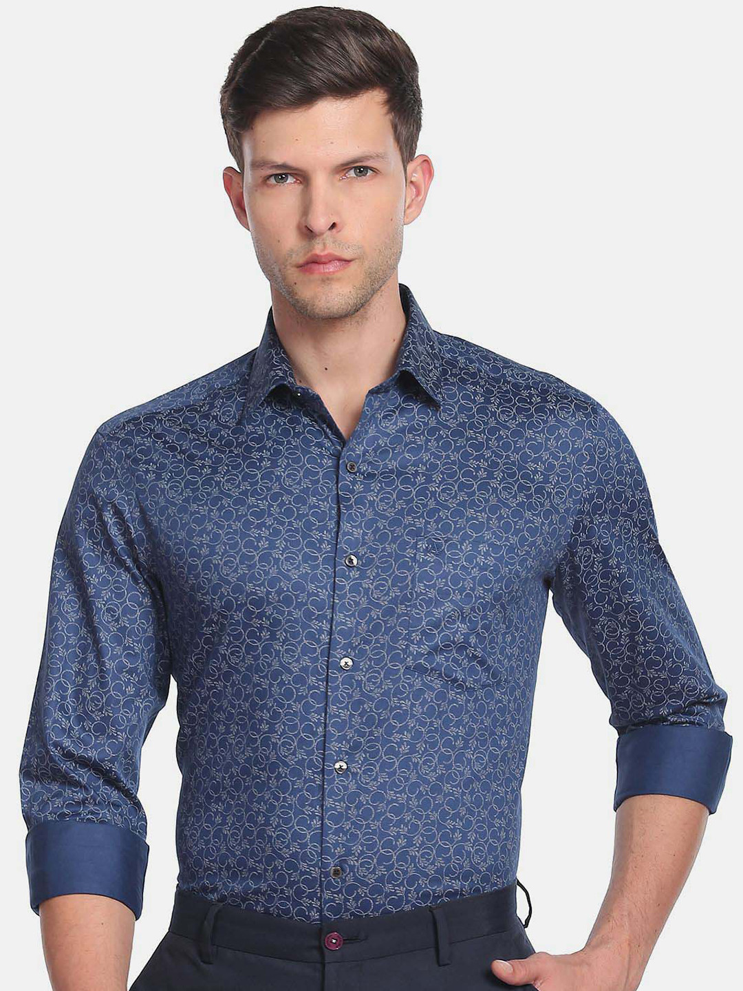 

Arrow Micro Or Ditsy Flora Printed Spread Collar Slim Fit Formal Cotton Shirt, Blue
