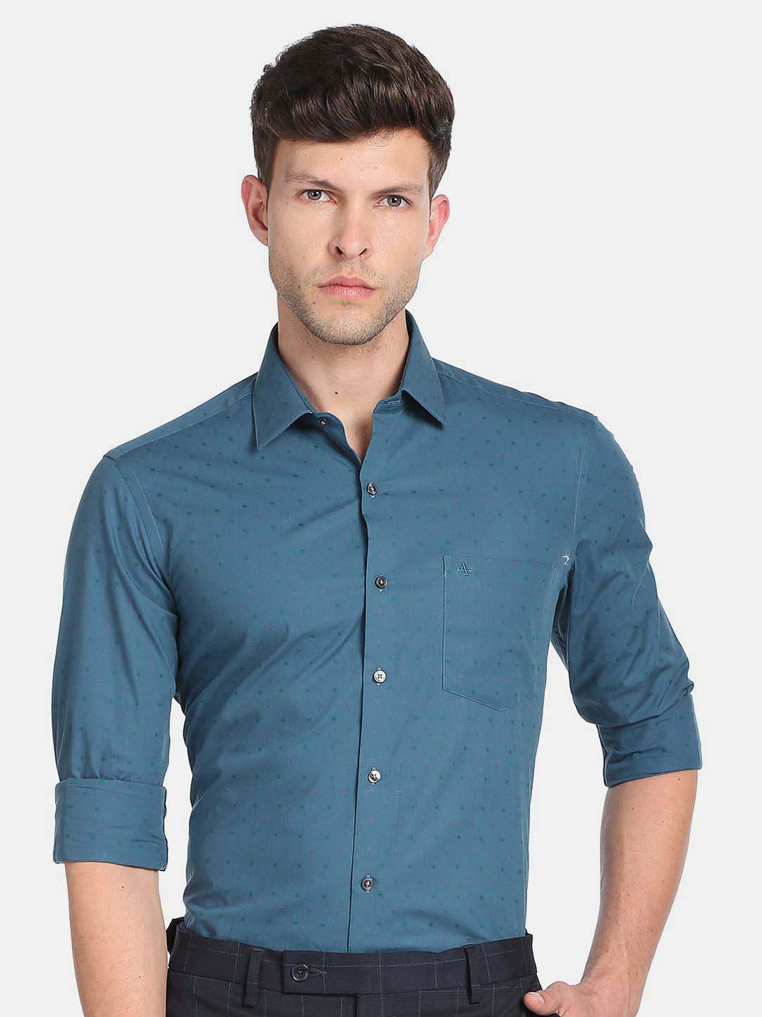 

Arrow Slim Fit Opaque Geometric Printed Pure Cotton Formal Shirt, Blue