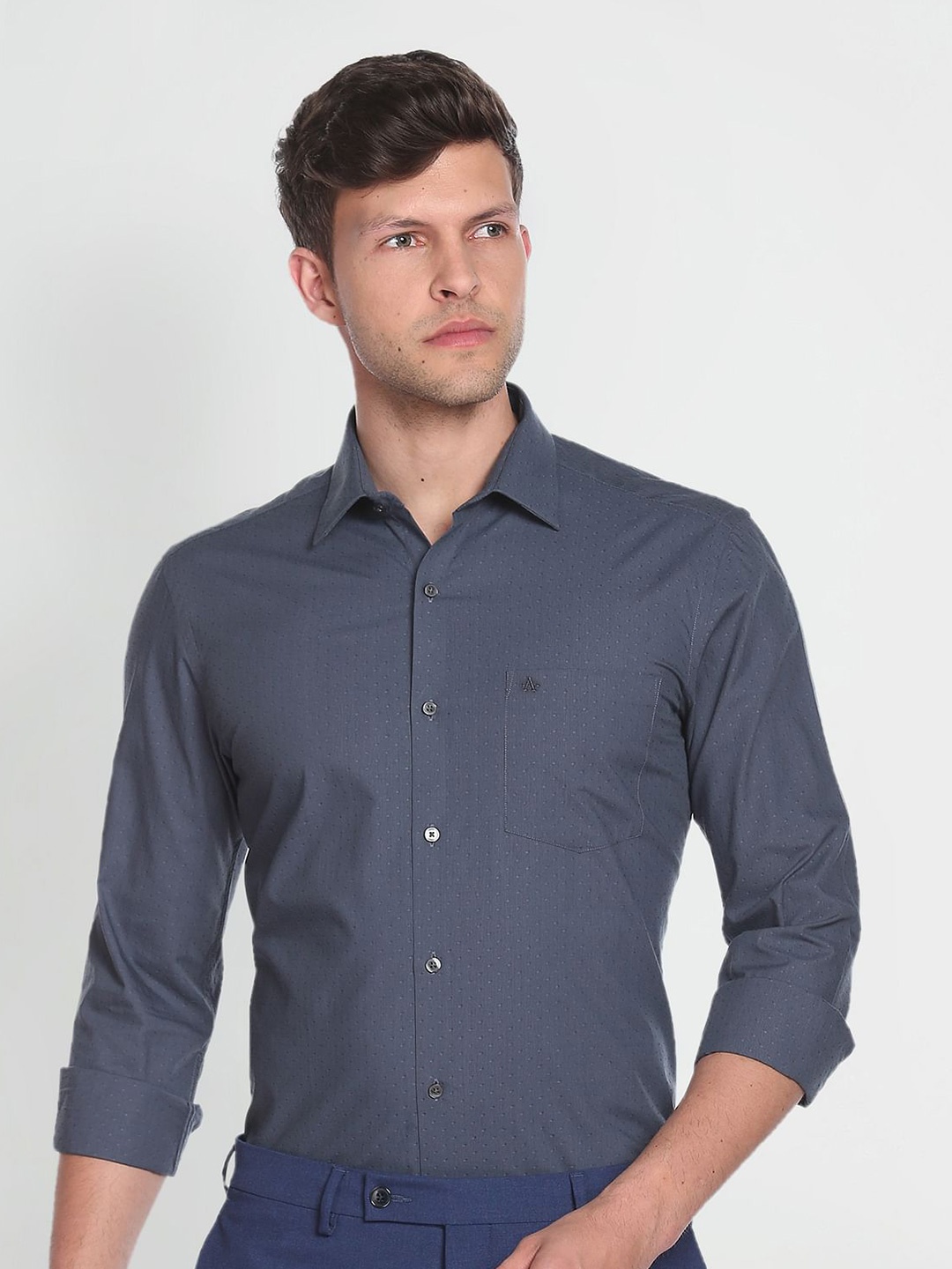 

Arrow Self Design Cutaway Collar Pure Cotton Slim Fit Formal Shirt, Grey