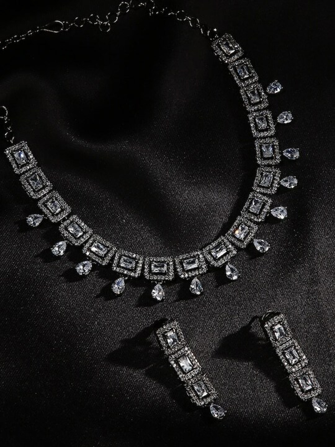 

justpeachy Silver-Plated American Diamond Stone-Studded Vilandi Jewellery Set, Black