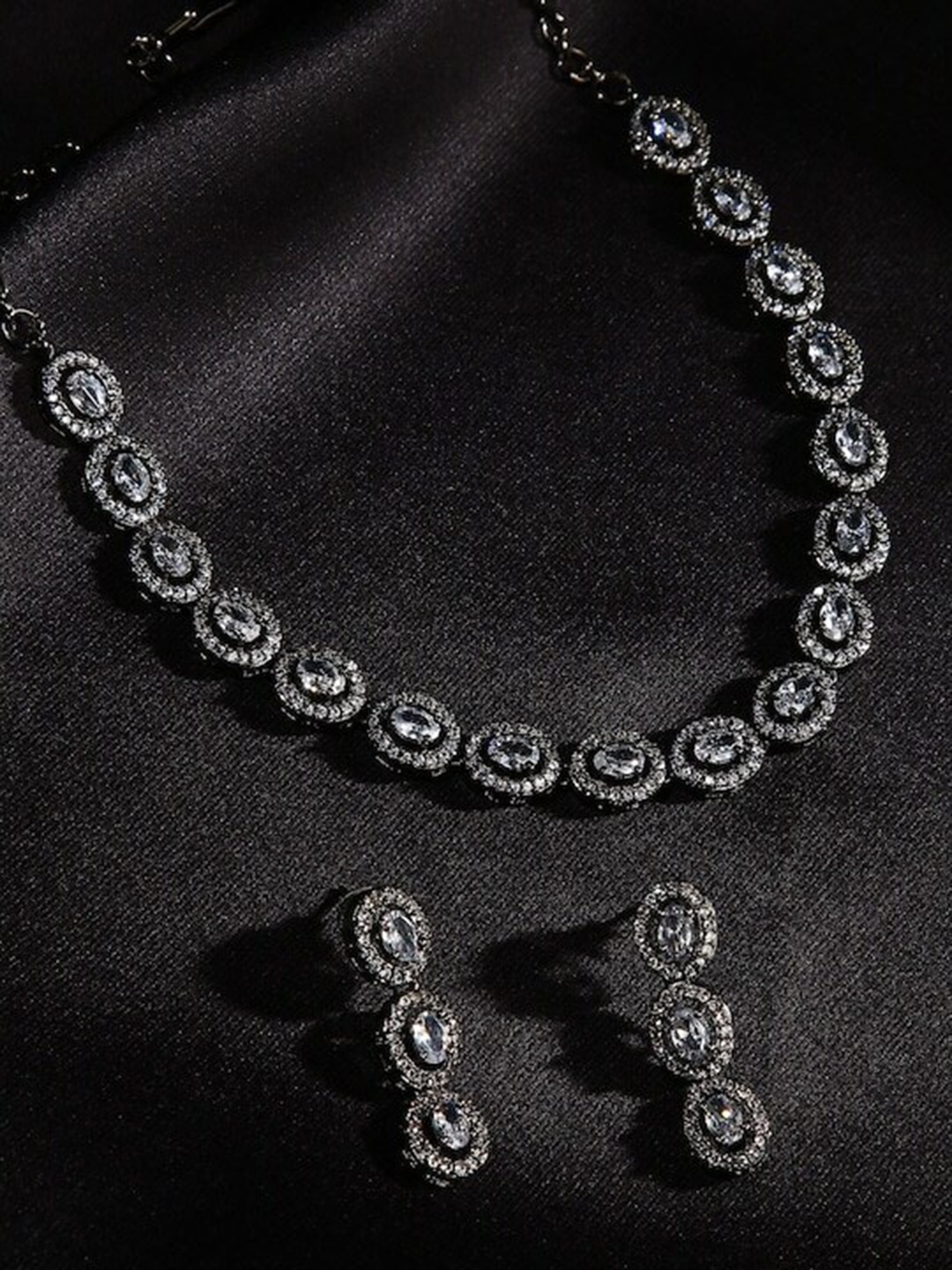 

justpeachy Silver-Plated AD-Studded Vilandi Jewellery Set