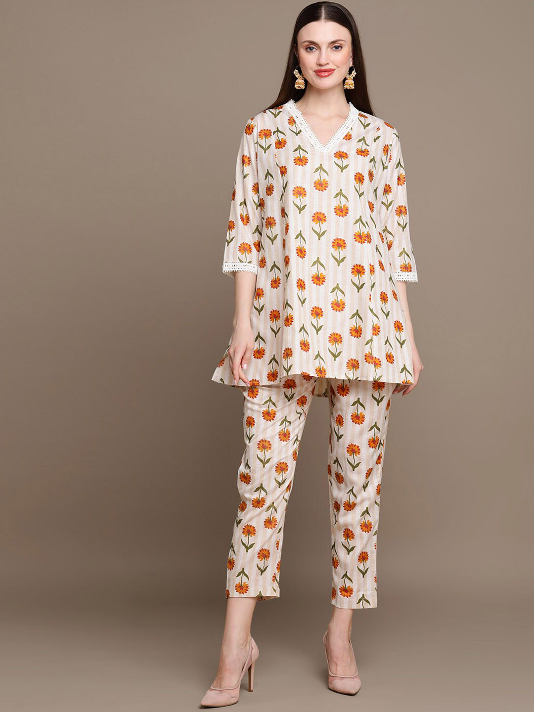 

HERE&NOW Floral Printed Lace Inserted V-Neck A-Line Kurti with Trousers, Off white