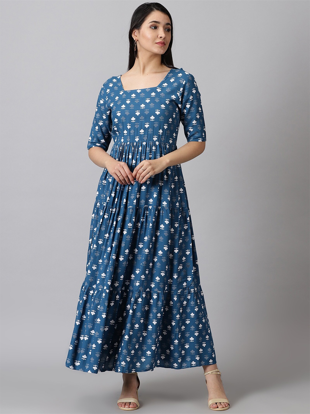 

PURSHOTTAM WALA Floral Printed Tiered Fit & Flare Maxi Dress, Blue